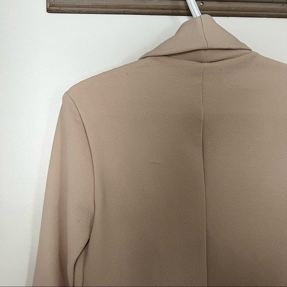 Seven Sisters Cream Blazer - Picture 7 of 10